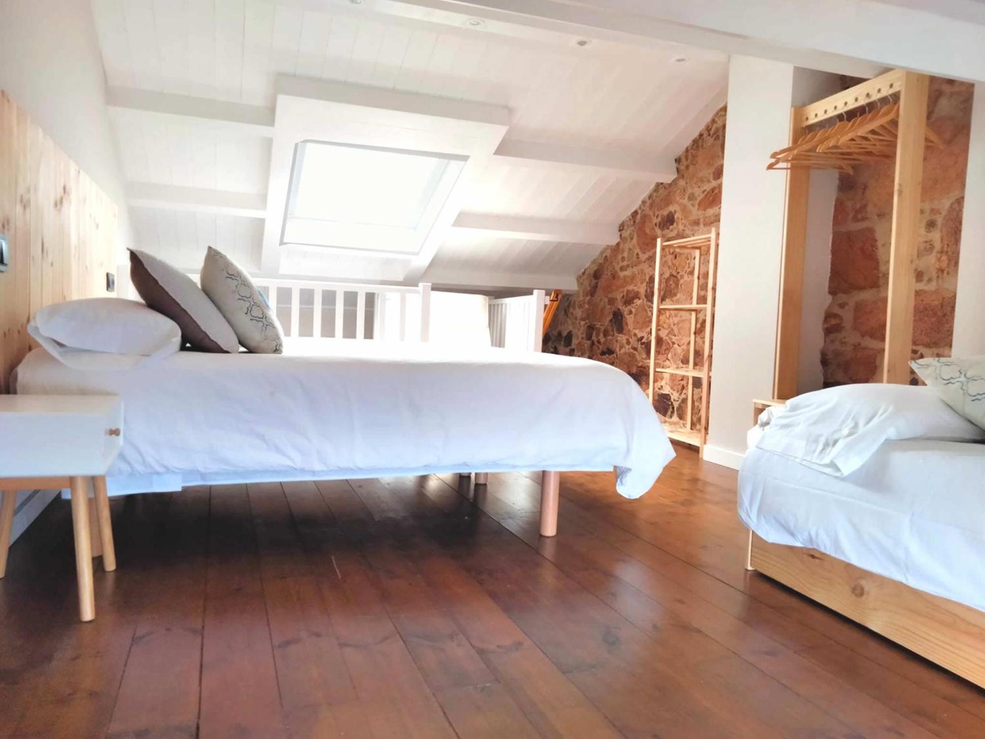Vila Marina. Casa Marinera Con Terraza Sobre El Mar En Caion Cayón Pokoj fotografie